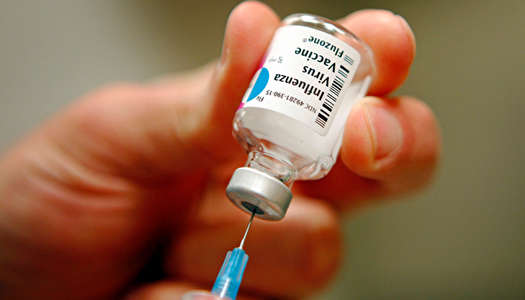 والدین از واکسیناسیون کودکان غافل نشوند