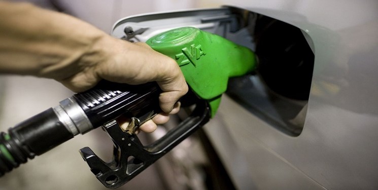 کرونا مصرف بنزین  را ۲۰درصد کاهش داد