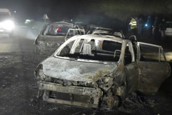 تصادف مرگبار وانت پیکان/ راننده ۲۶ ساله در آتش سوخت