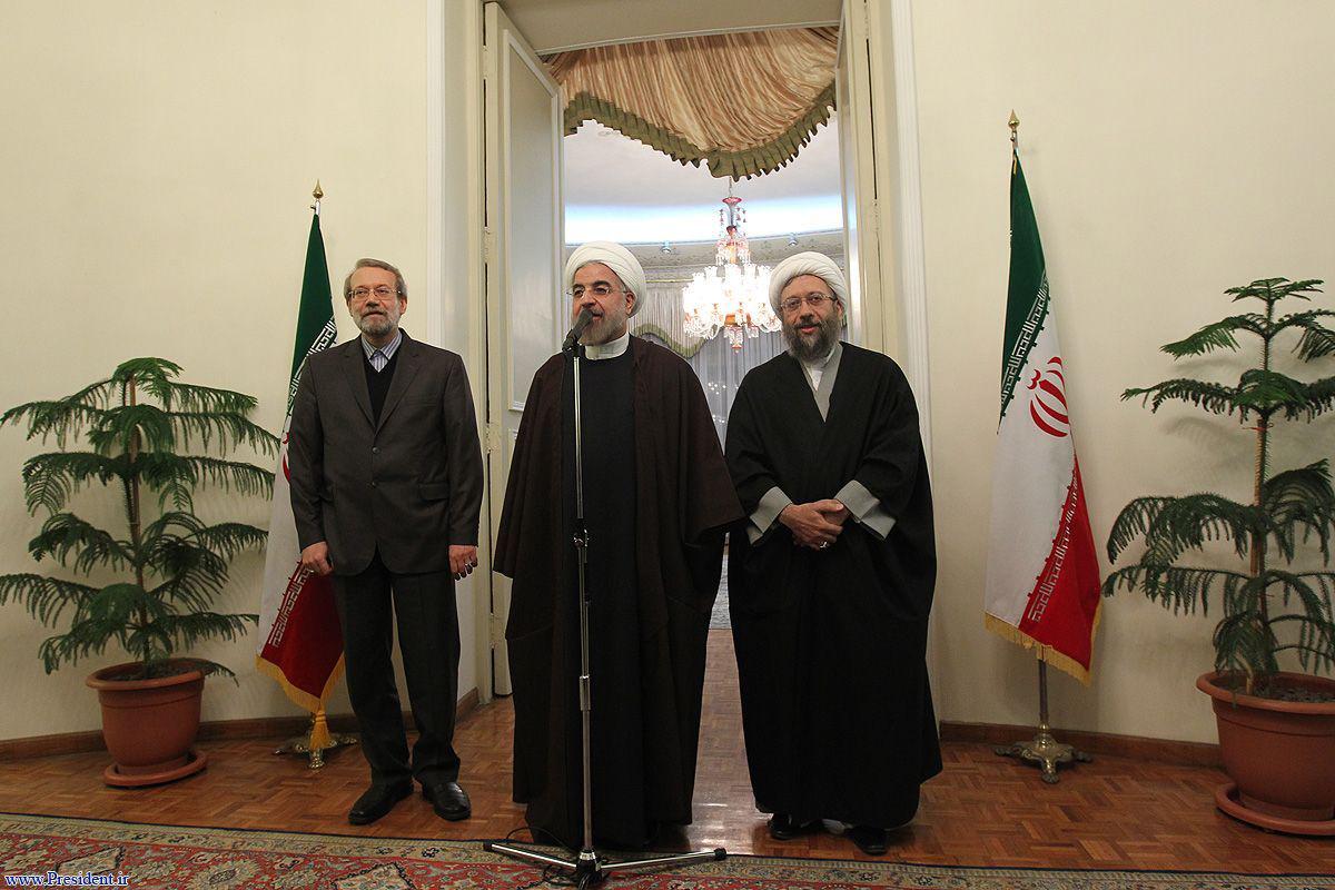 روحانی: آمریکایی‌ها بیشترین خسارت را از اقداماتشان می‌بینند/ لزوم انسجام بیشتر داخلی میان قوای سه‌گانه