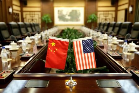 چین، آمریکا را به ارتکاب تروریسم اقتصادی متهم کرد