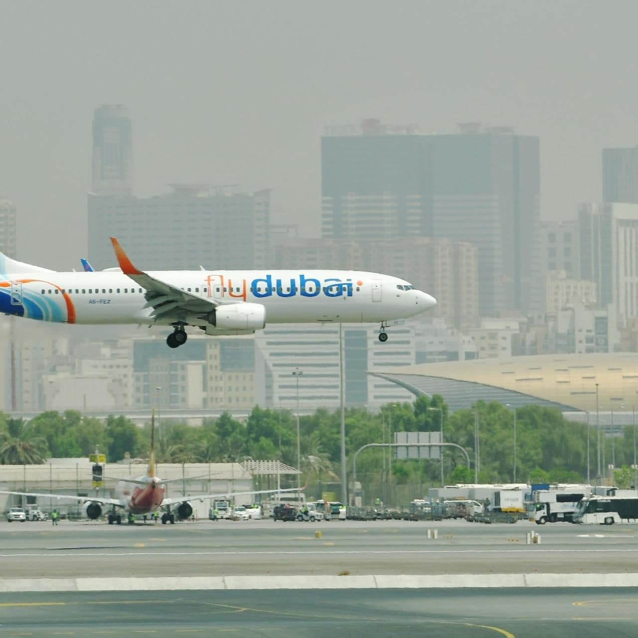 نخستین پرواز تجاری مستقیم از دبی به تل‌آویو انجام شد