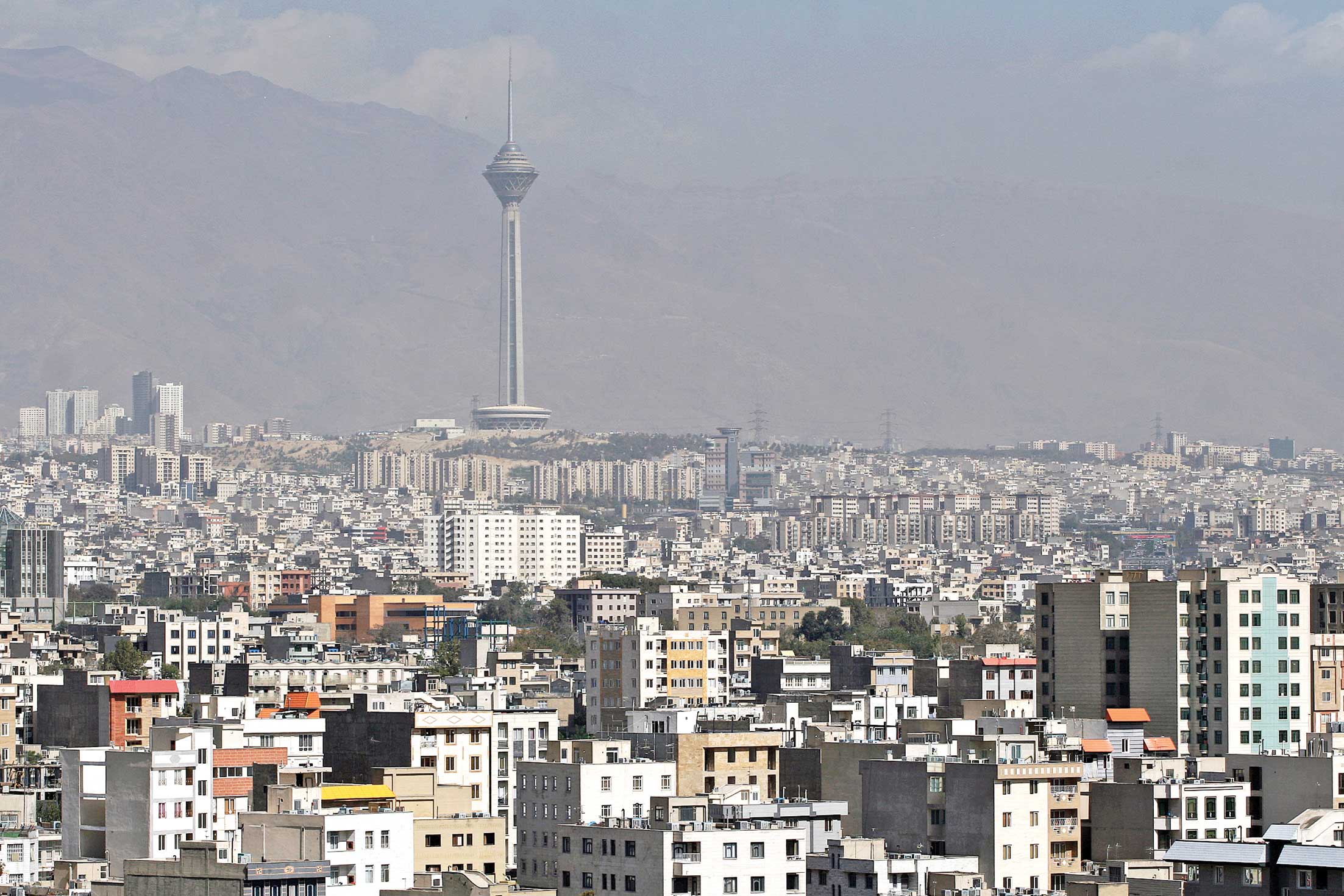 قیمت مسکن در تهران با حذف معاملات منطقه ۳و۱، به ۲۳میلیون می‌رسد!