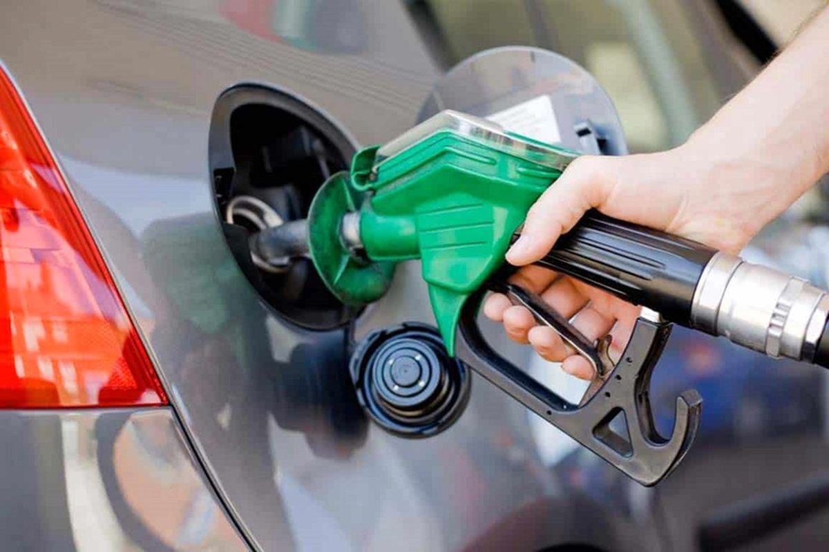 پرونده واردات بنزین باز شد
