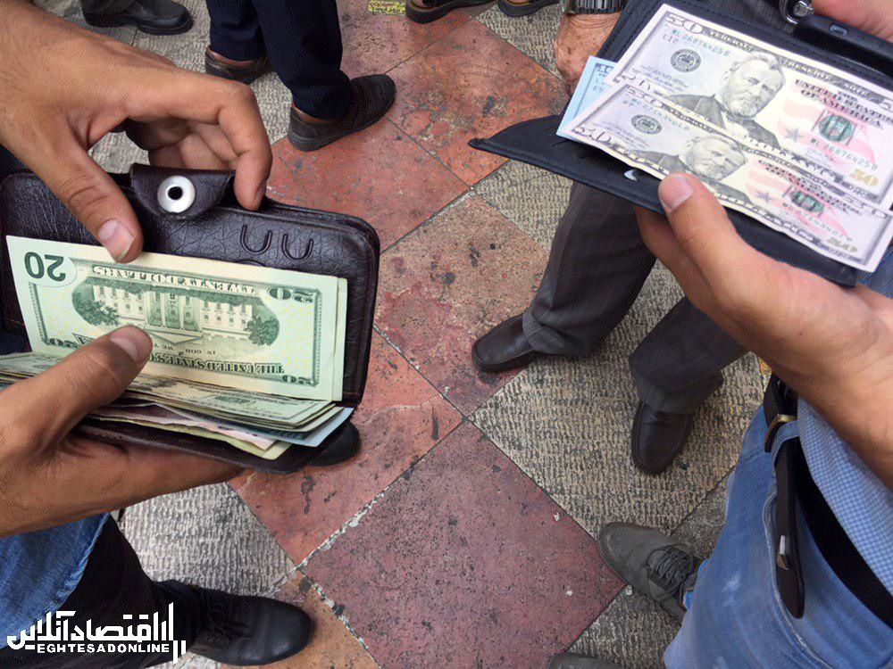 آخرین قیمت‌ها از بازار ارز/ دلار در بازار آزاد تهران به ۲۷۳۰۰تومان رسید
