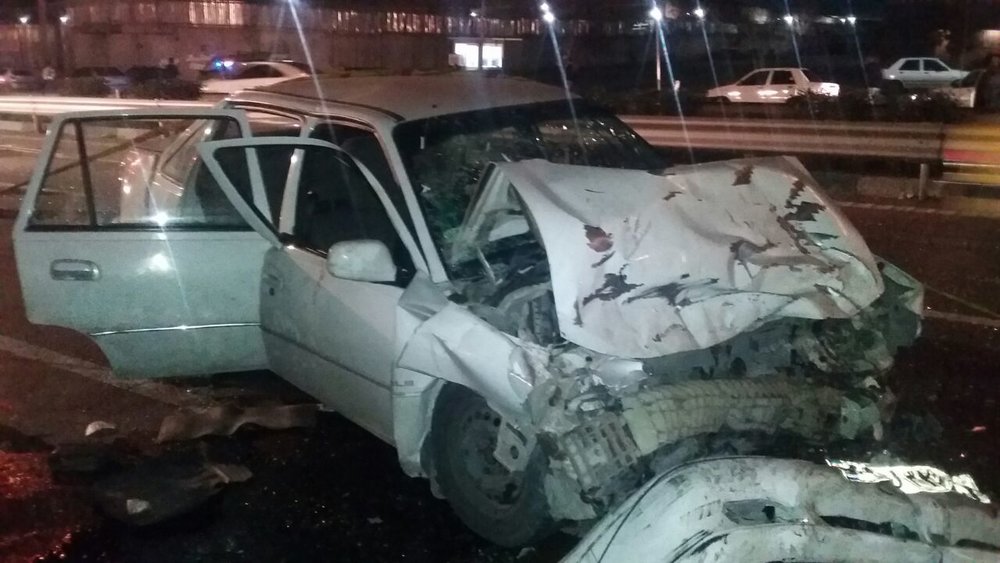 تصادف در بزرگراه یاسینی ۲کشته و ۸زخمی برجای گذاشت +عکس