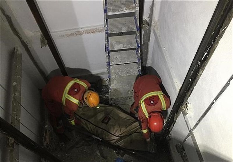 سقوط مرگبار کارگر به چاهک آسانسور + عکس
