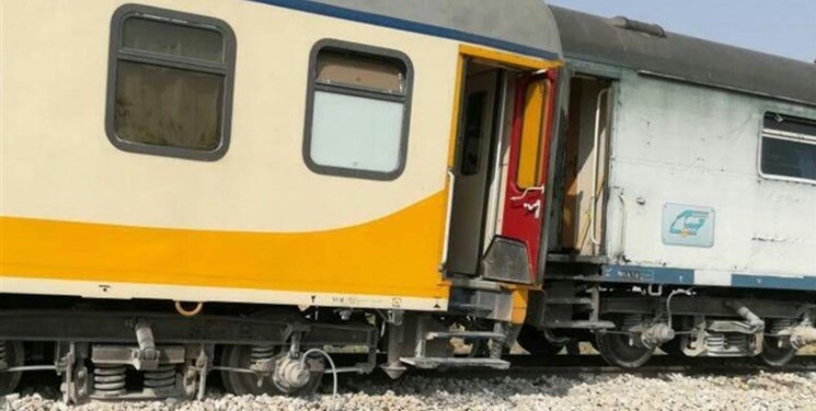 حادثه برای قطار مسافری تهران-تبریز و خروج یک واگن از خط