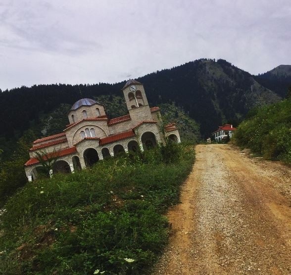 روستای عجیب در یونان +تصاویر