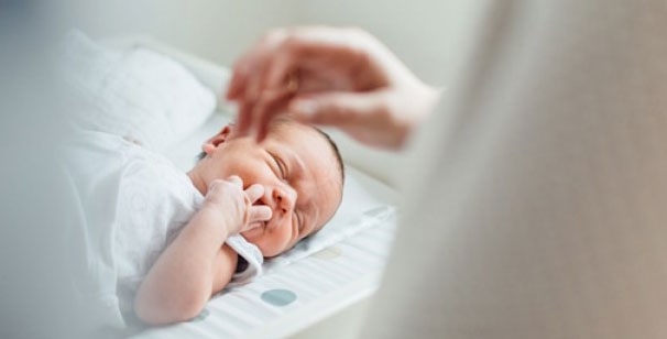 آیا شیر مادر بهبود یافته از کرونا برای نوزاد مناسب است؟