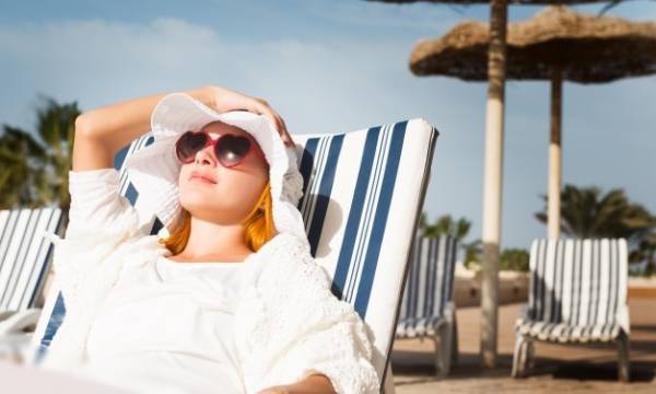 از فواید نور خورشید در درمان بیماری چه می‌دانید؟