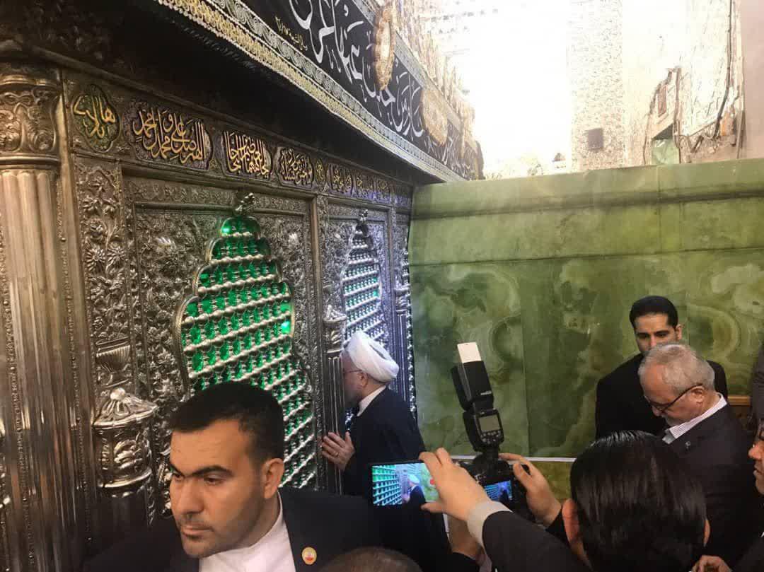 تصاویری  از حضور روحانی در نجف و تلاش نفس گیر تیم حفاظت +فیلم