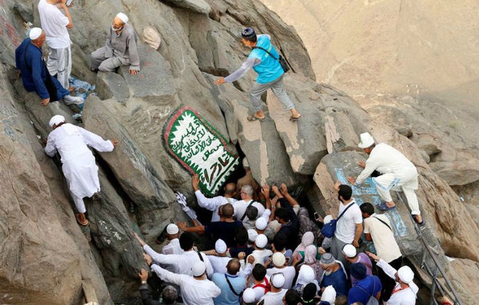 عربستان صعود به کوه نور  را برای حجاج ممنوع کرد