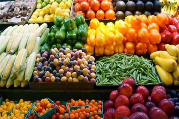 تغییرات قیمت اقلام خوراکی در بهمن ماه/ کدام کالاها کمترین و بیشترین افزایش قیمت را داشت؟