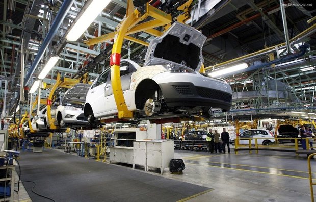 تحقیق و تفحص مجلس از شرکت‌های خودروساز داخلی 