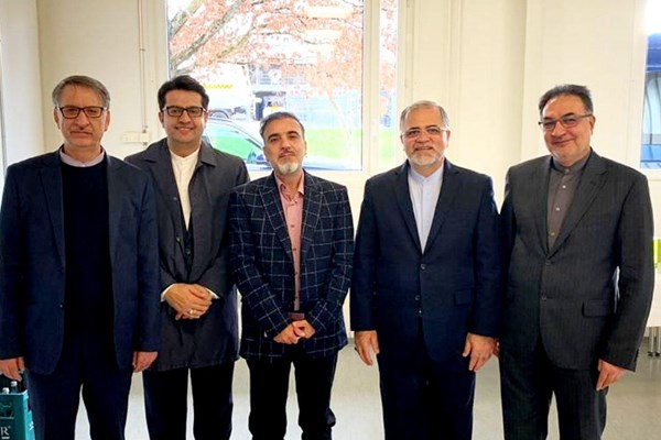 ظریف از آزادی دانشمند ایرانی خبر داد