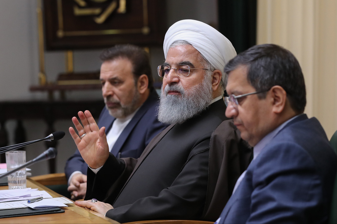 روحانی: دور دولت را دیوار نکشید/ اگر رابطه ما با FATF قطع شود، فعالیت بانکی ما با دنیا دچار مشکل می‌شود