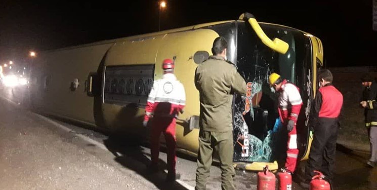  واژگونی اتوبوس در محور دامغان - شاهرود