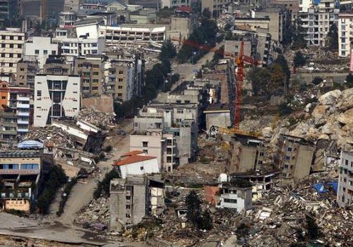 زلزله تهران چه بلایی سر برج میلاد می‌آورد؟ 