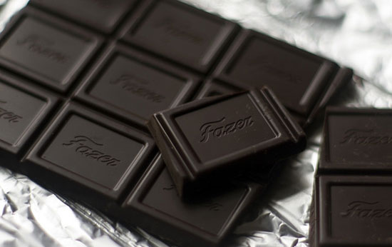  شکلات تلخ برای مردان معجزه می‌کند! 