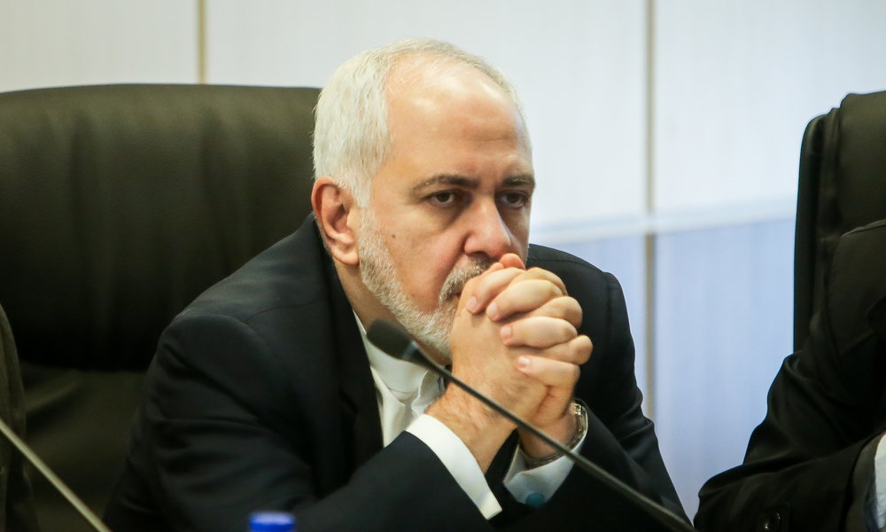 نگاه نگران ظریف در جلسه مجمع تشخیص مصلحت نظام +عکس