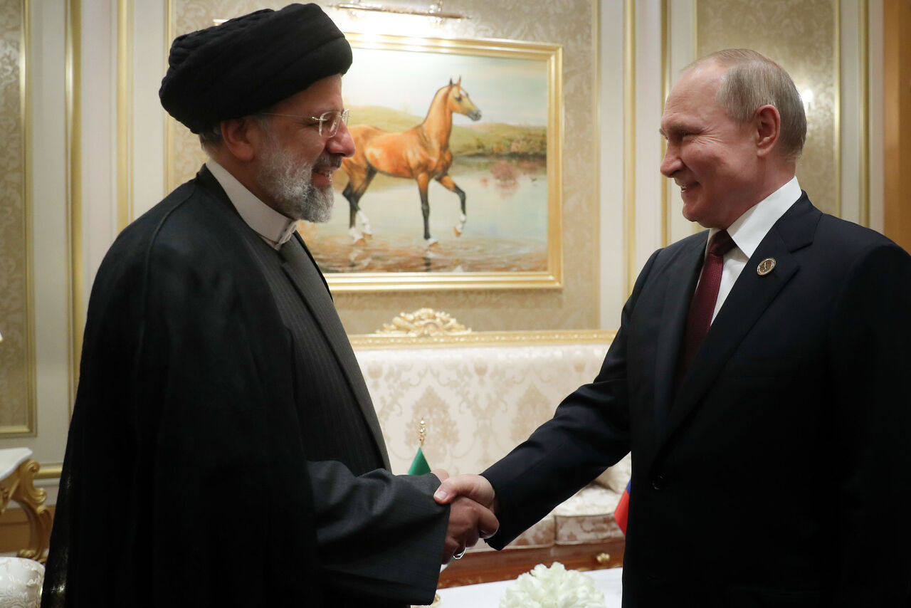 پوتین به رییسی: می‌خواستم به تهران بیایم ولی خب، خود شما تمایل دارید به روسیه سفر کنید