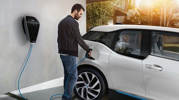 BMW شارژ هوشمند ارائه می‌کند
