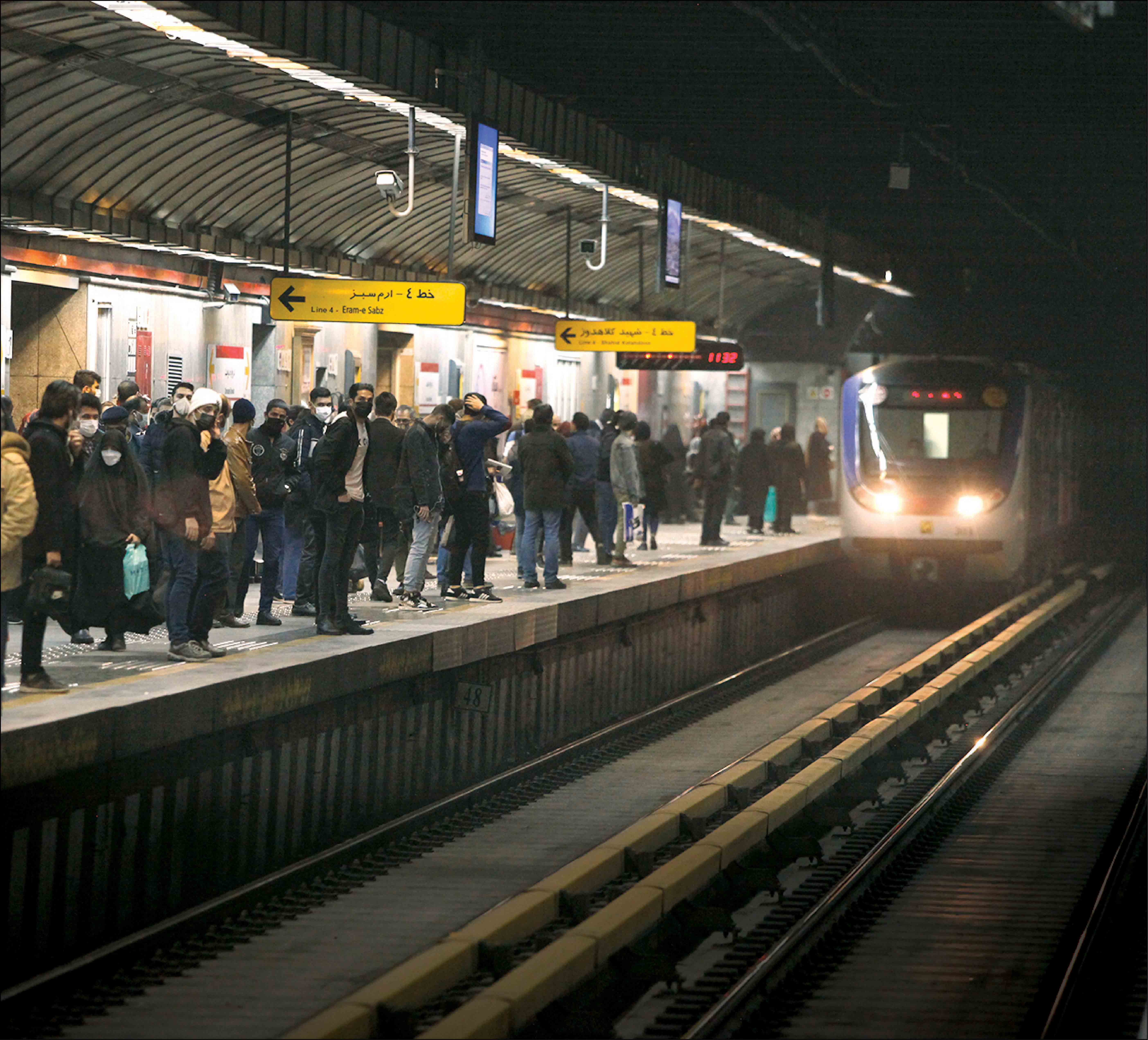 مترو کانون شیوع کرونا می‌شود؟