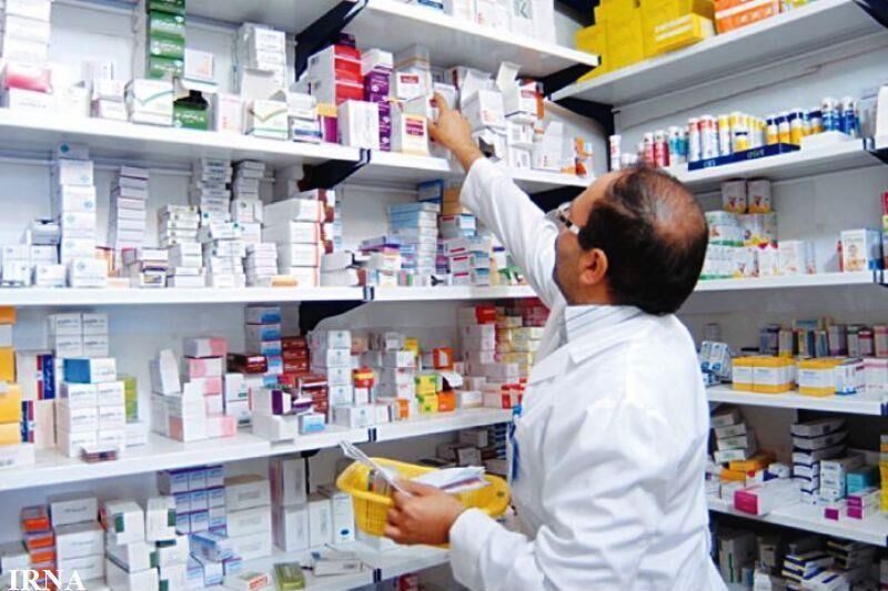 معضل بیمه نبودن داروهای طب سنتی در ایران + فیلم