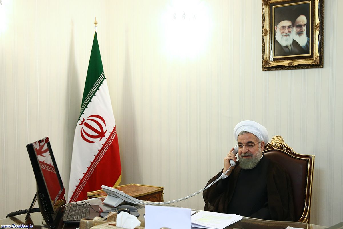 روحانی با وزیر بهداشت گفتگو کرد