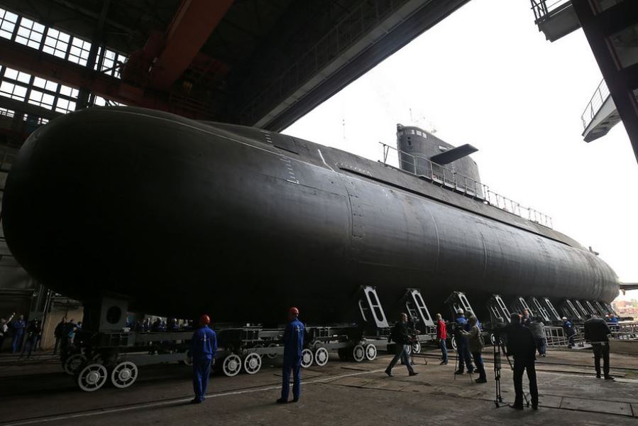  روسیه دومین زیردریایی کلاس لادا را به آب انداخت