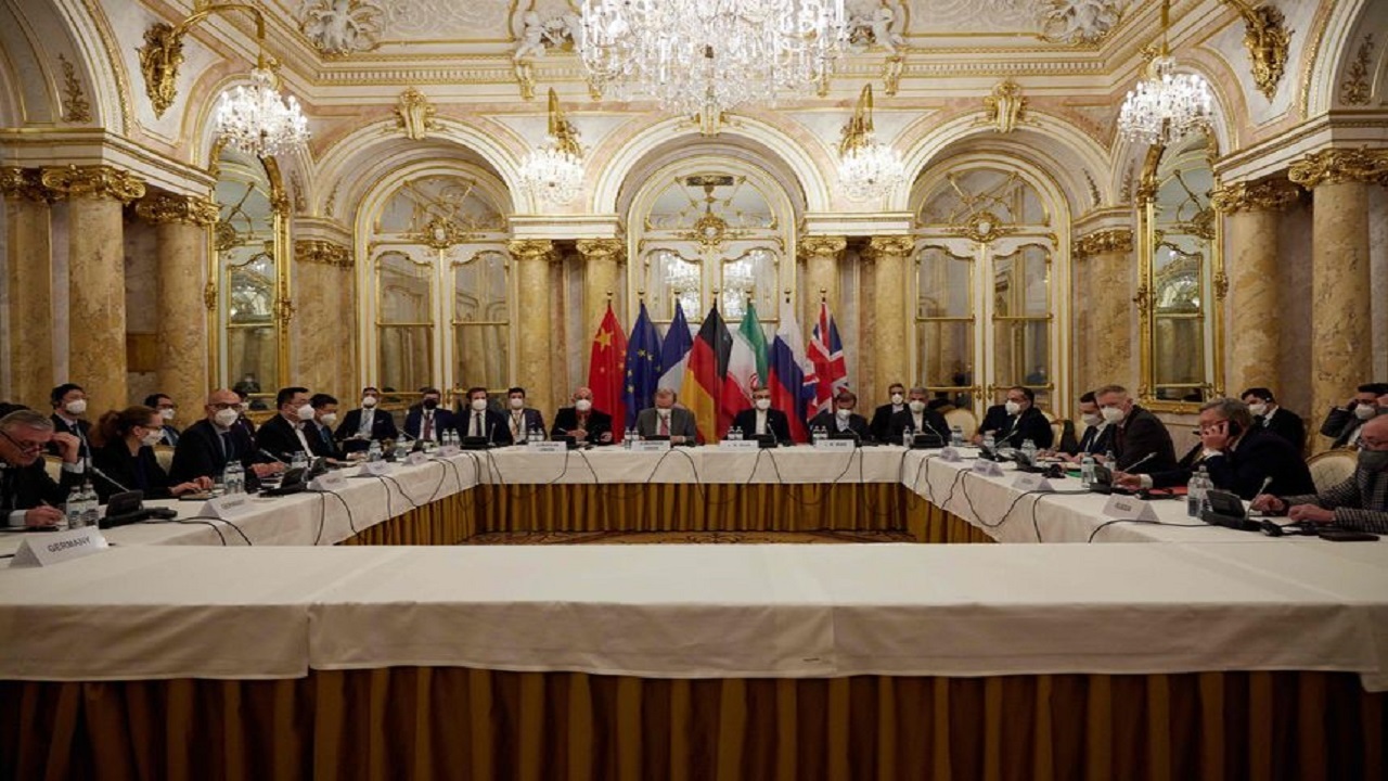 خبرگزاری فرانسه: بعضی موانع باقی مانده در مذاکرات احیای برجام برطرف شد/ تضمین‌ های قابل توجه در رابطه با درخواست ایران به دست آمد