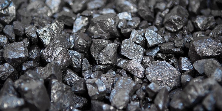 سنگ آهن ۷۰درصد زیر قیمت جهانی به فولادسازان عرضه می‌شود