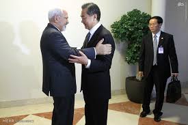 وزیر خارجه چین: چین از منافع ایران حراست می‌کند