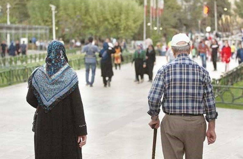 ایران پیر شده‌‏است/ صندوق‏‌های بازنشستگی در آستانه بحران 