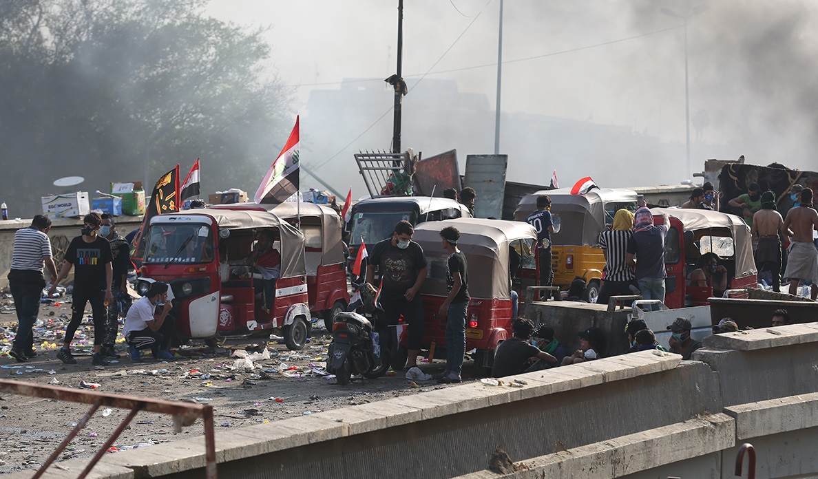 جولان توک توک‌ها در اعتراضات مردم عراق +عکس