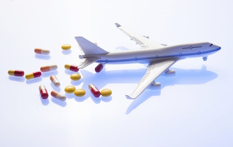 در پروازهای خارجی چه داروهایی با خود نبریم؟