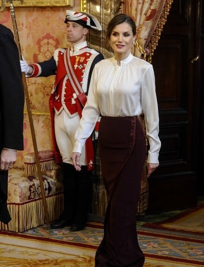 طراحی جدید لباس‌های ملکه اسپانیا +تصاویر