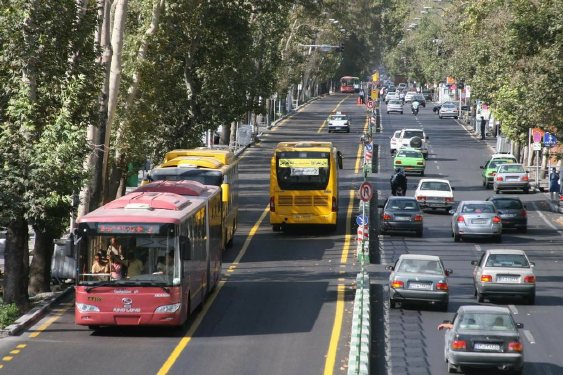 اتوبوس BRT کم داریم؟
