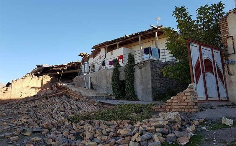 آواربرداری مناطق زلزله زده آذربایجان شرقی آغاز شد