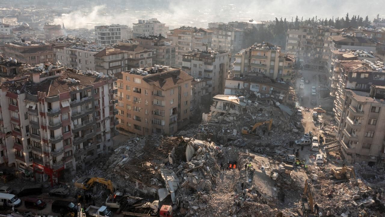 یک ماه بعد از زلزله در شهر آدیامان ترکیه + فیلم