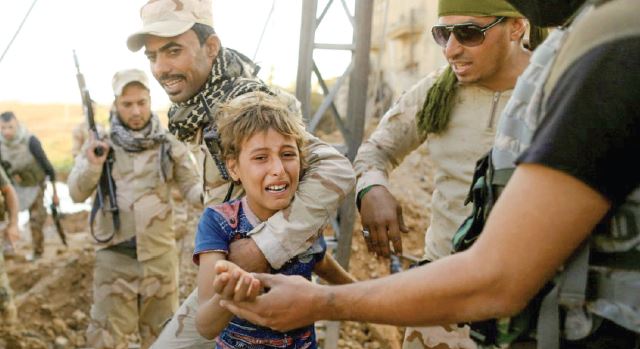 سربازگیری داعش از بین پسران ۹ ساله