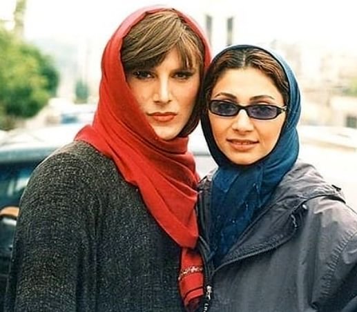 امین حیایی با ظاهر زنانه کنار همسرش ۱۸سال پیش +عکس