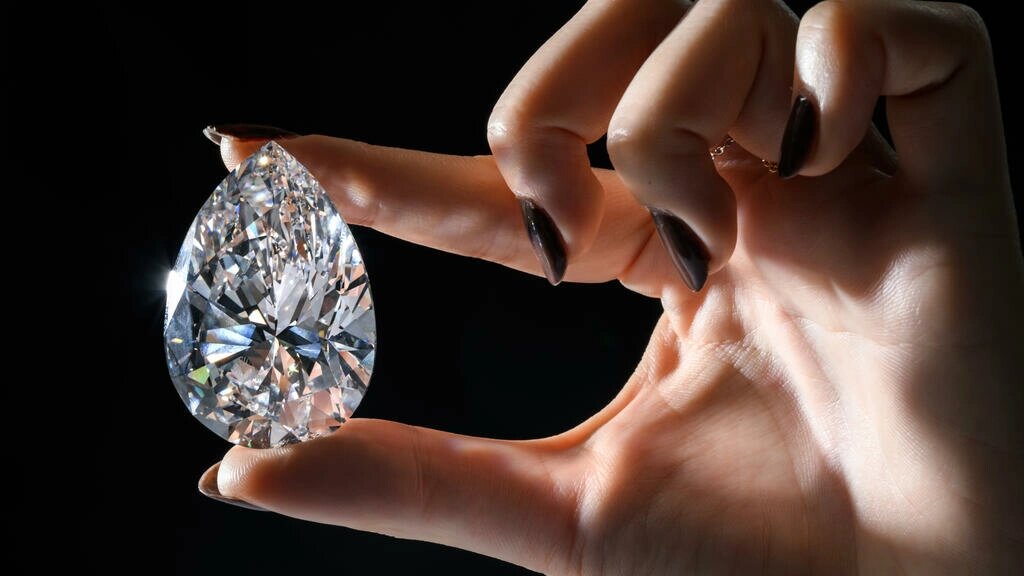 درشت ترین الماس های تاریخی و خاص جهان /  تراشکاری که بیهوش شد