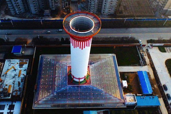 برج ۶۰ متری مکنده آلودگی هوا در چین ساخت شد 