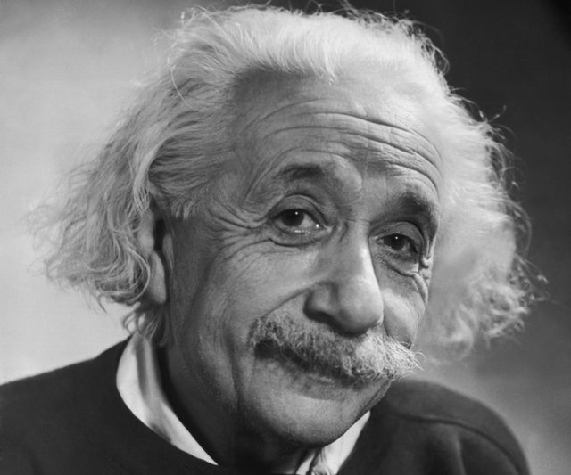 نامه معروف اینشتین ۳میلیون دلار فروش رفت!