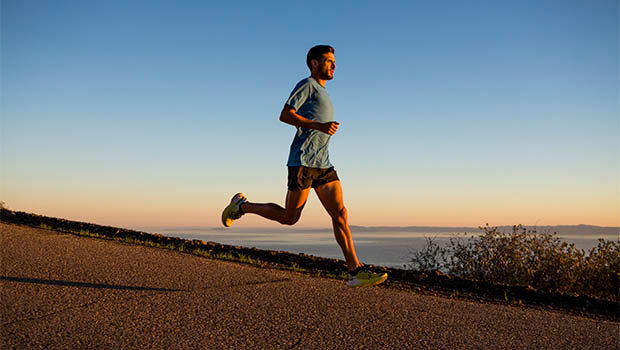 دویدن روزانه به کاهش استرس کمک می‌کند