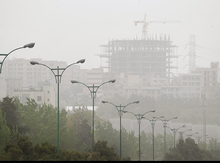 گرد و غبار شنبه هم مهمان تهران است