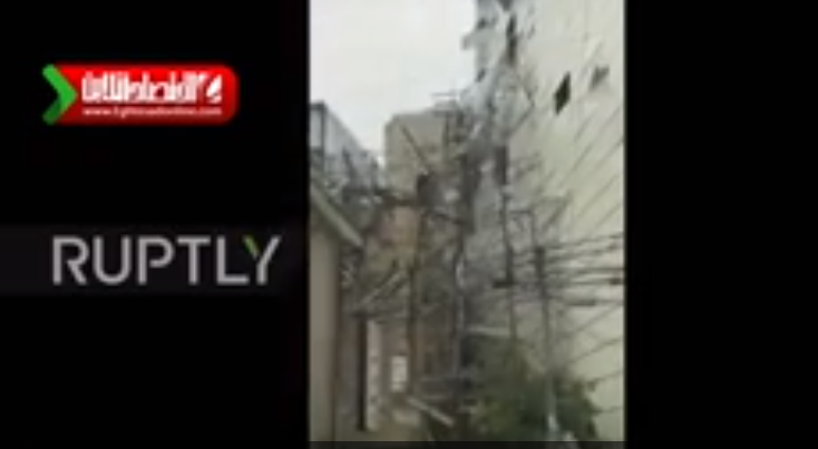 فروریختن وحشتناک سقف ساختمان در ژاپن +فیلم