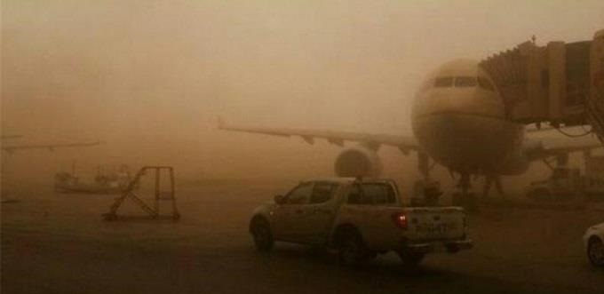 لغو ۲پرواز فرودگاه بین المللی اهواز به دلیل گرد و غبار